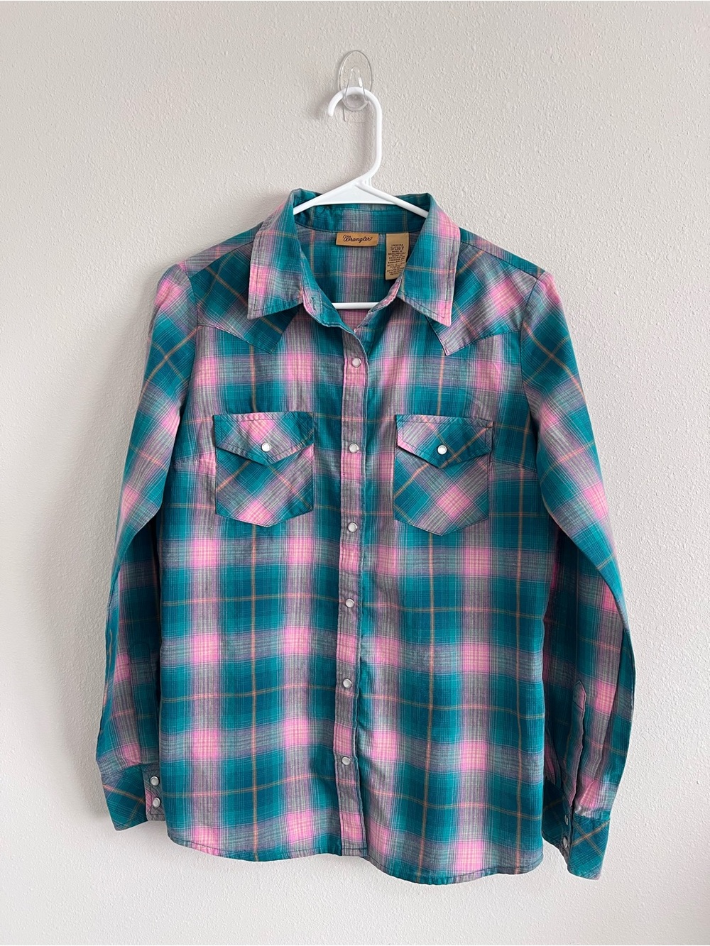 Wrangler Teal & Pink Plaid Western Shirt size S